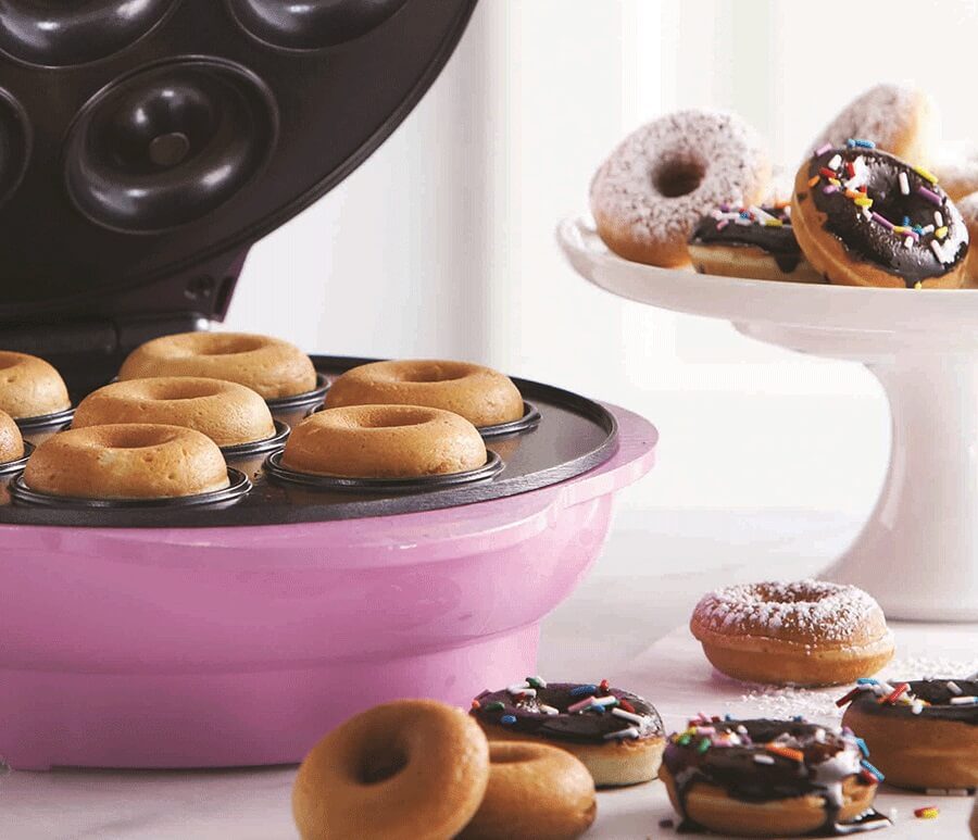 Top 10 Best Donut Makers - Review &amp; Buying Guide