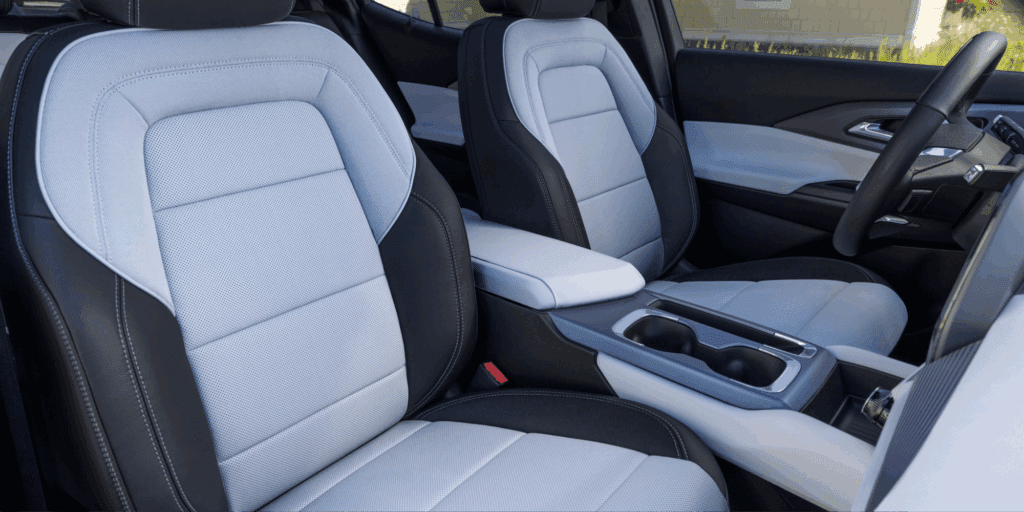 2025 Chevy Equinox EV – Seating