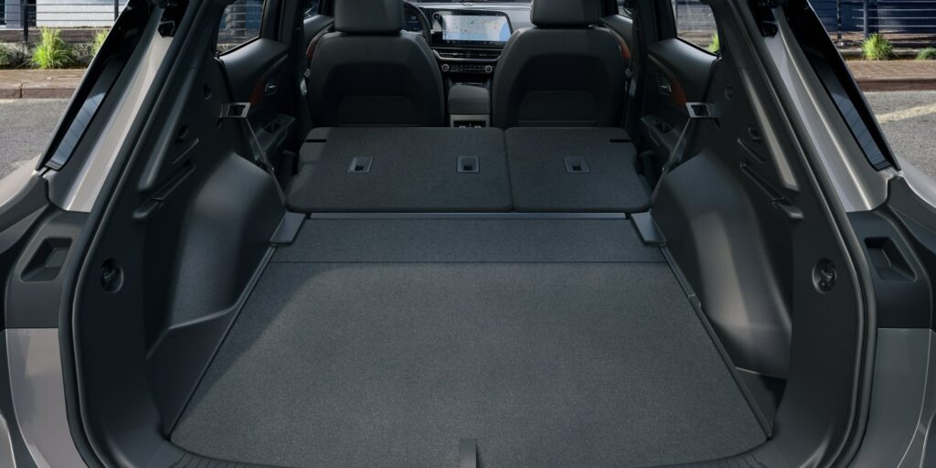 2025 Chevy Equinox EV – Boot space